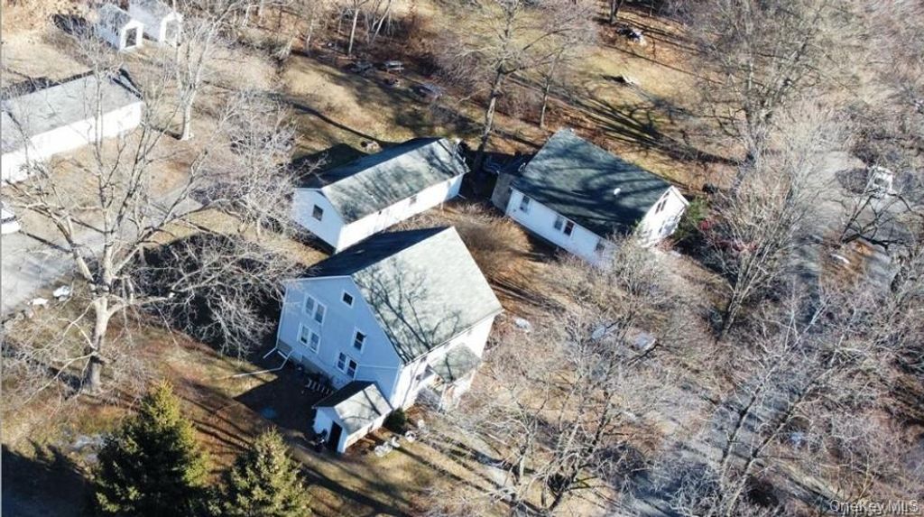 9 Benedict Lane 5-7, New Windsor, NY 12553