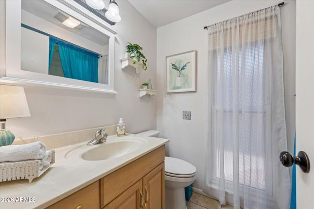 9721 W GREENWAY Road, Sun City, AZ 85351