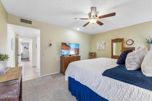 9721 W GREENWAY Road, Sun City, AZ 85351