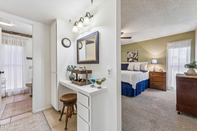 9721 W GREENWAY Road, Sun City, AZ 85351