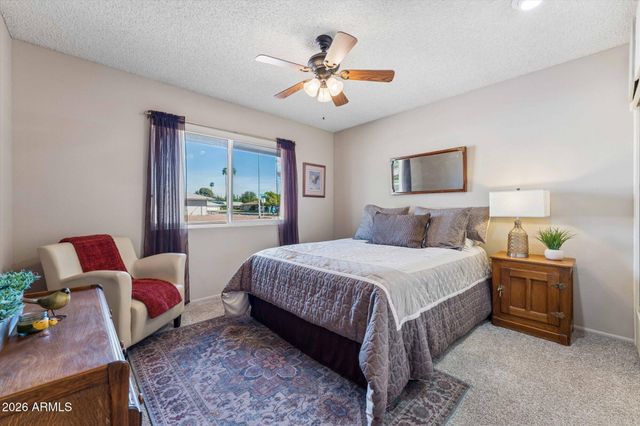 9721 W GREENWAY Road, Sun City, AZ 85351