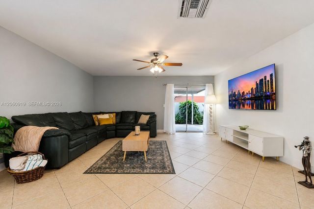 10615 SW 200th Street, Cutler Bay, FL 33157