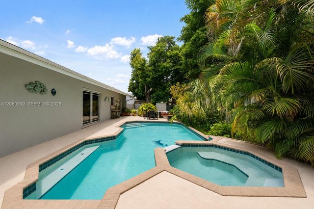 10615 SW 200th Street, Cutler Bay, FL 33157