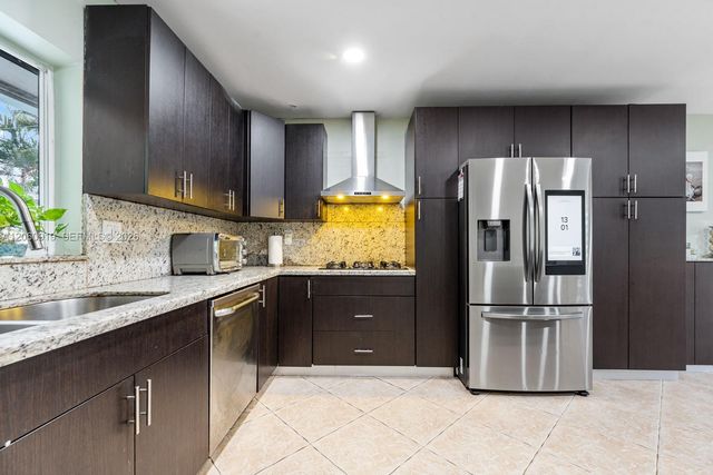 10615 SW 200th Street, Cutler Bay, FL 33157