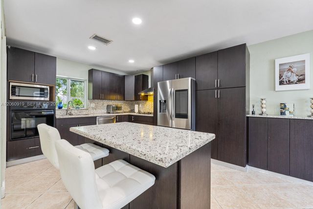 10615 SW 200th Street, Cutler Bay, FL 33157