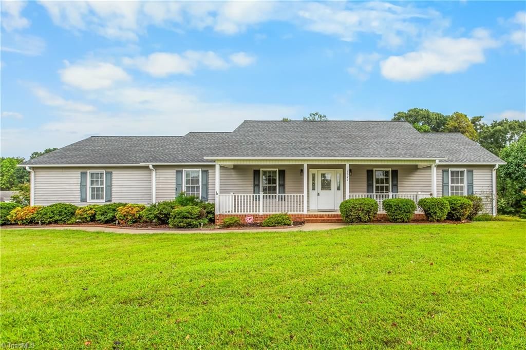 1510 Enterprise Road, Lexington, NC 27295