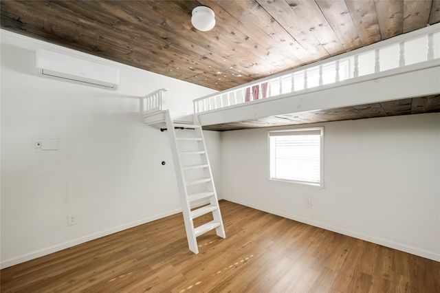 2713 Sweeney Ln LN, Austin, TX 78723