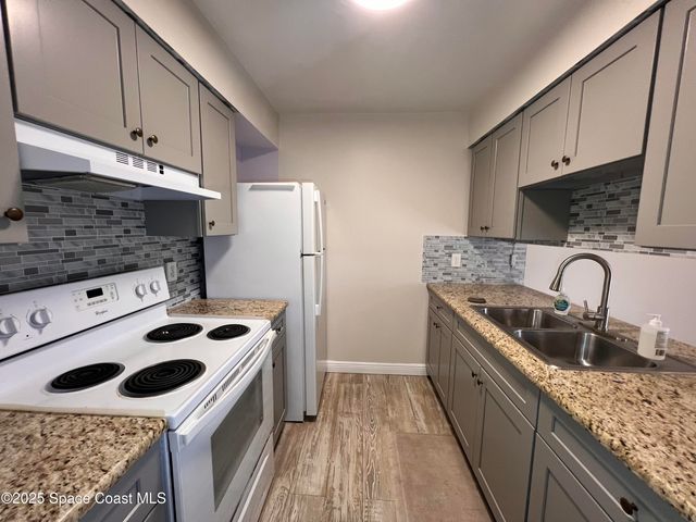 217 San Juan Circle, Melbourne, FL 32935