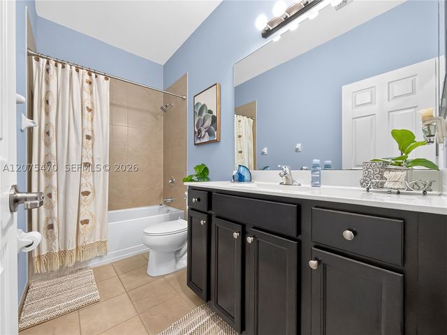 4276 SW 166th Ct 1, Miami, FL 33185