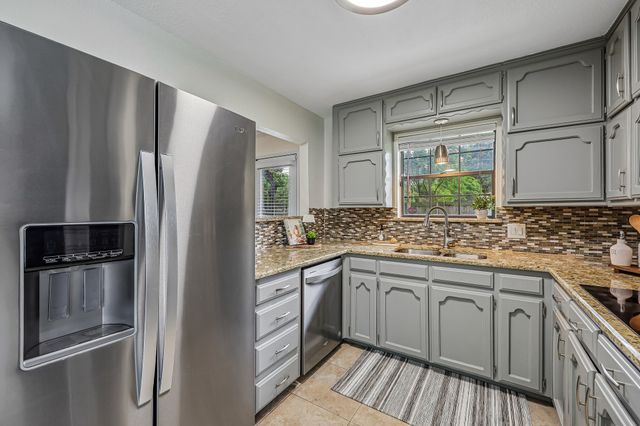 4506 Partridge Court, Arlington, TX 76017