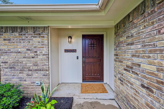 4506 Partridge Court, Arlington, TX 76017