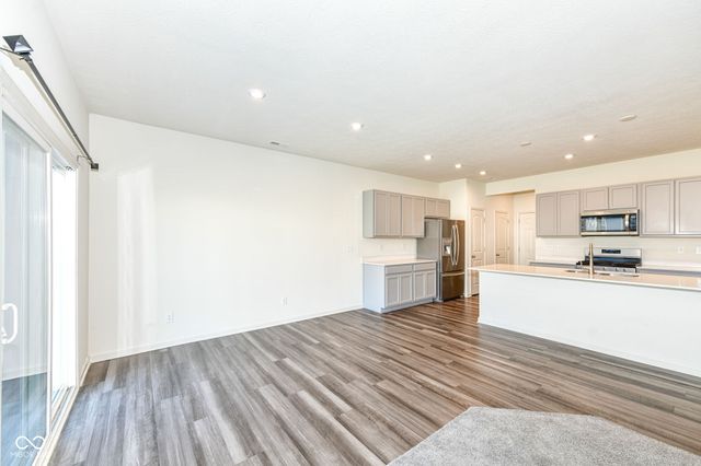 13533 Dewpoint Lane, Fishers, IN 46037