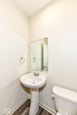 13533 Dewpoint Lane, Fishers, IN 46037