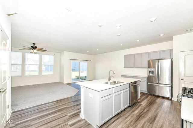 13533 Dewpoint Lane, Fishers, IN 46037