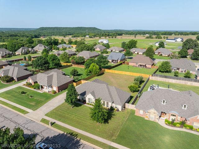 12904 Diamond Lane, Fort Smith, AR 72916