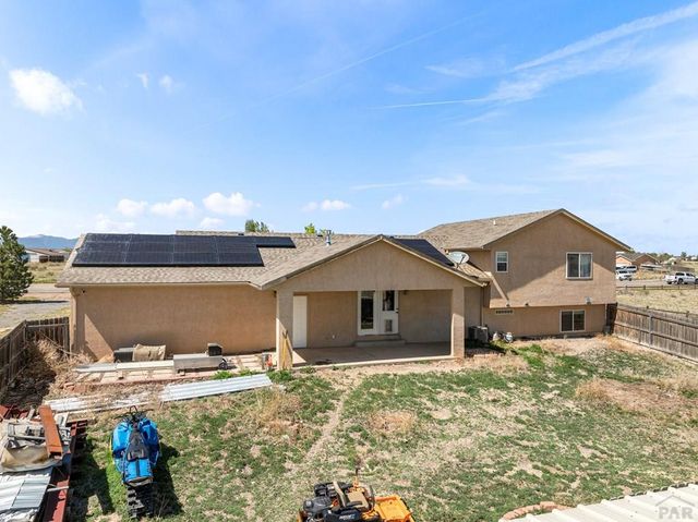 524 E McCulloch Blvd, Pueblo West, CO 81007