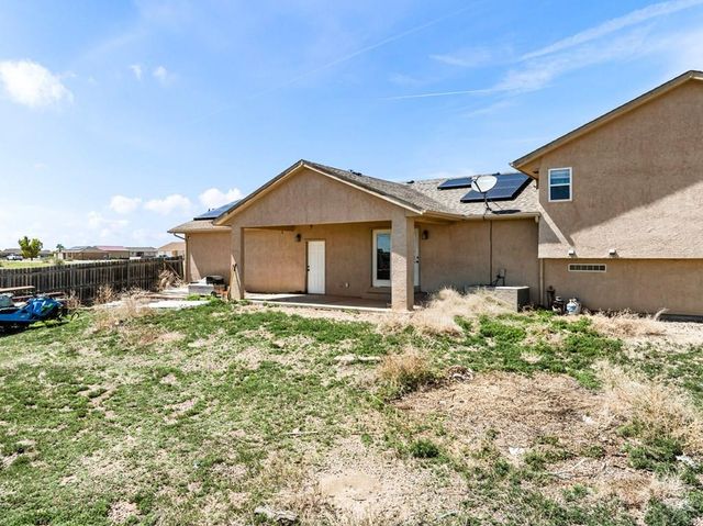524 E McCulloch Blvd, Pueblo West, CO 81007