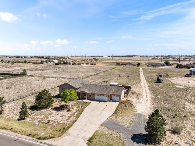 524 E McCulloch Blvd, Pueblo West, CO 81007