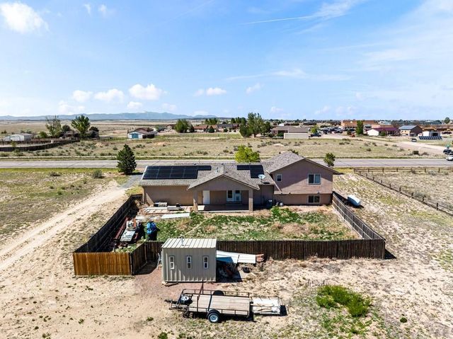 524 E McCulloch Blvd, Pueblo West, CO 81007