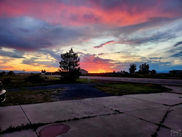 524 E McCulloch Blvd, Pueblo West, CO 81007