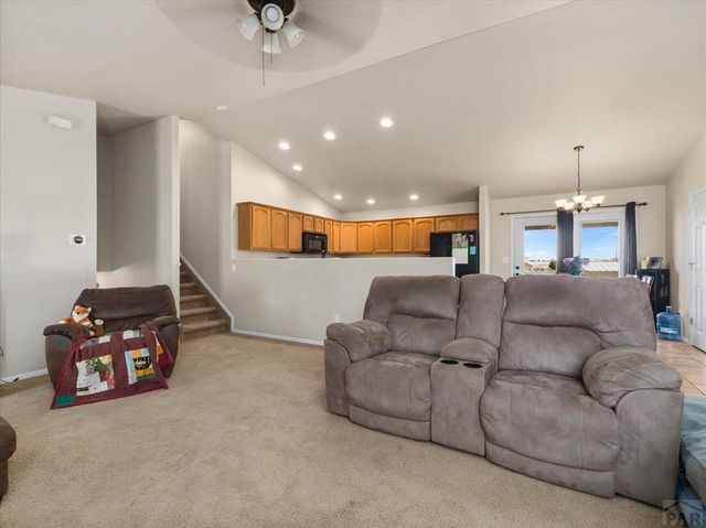 524 E McCulloch Blvd, Pueblo West, CO 81007