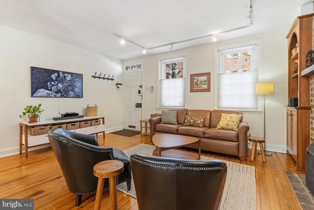 804-6 LOMBARD ST, Philadelphia, PA 19147