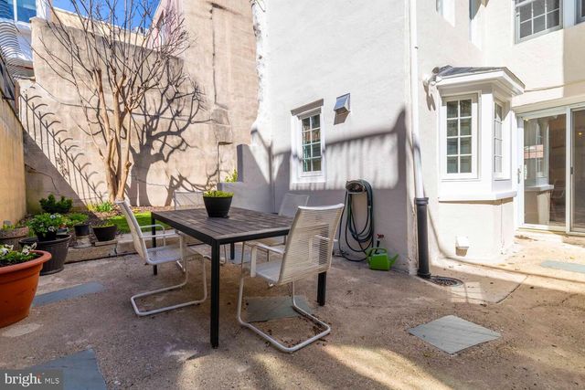 804-6 LOMBARD ST, Philadelphia, PA 19147