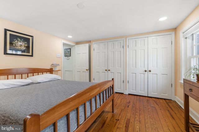 804-6 LOMBARD ST, Philadelphia, PA 19147