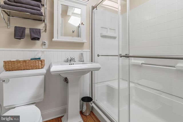 804-6 LOMBARD ST, Philadelphia, PA 19147