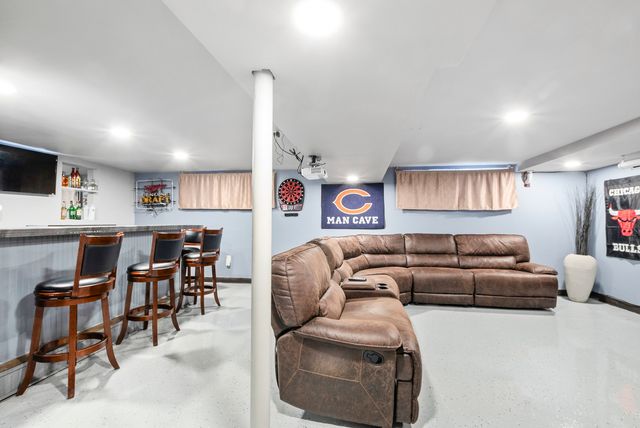 15206 S Ingleside Street, South Holland, IL 60473