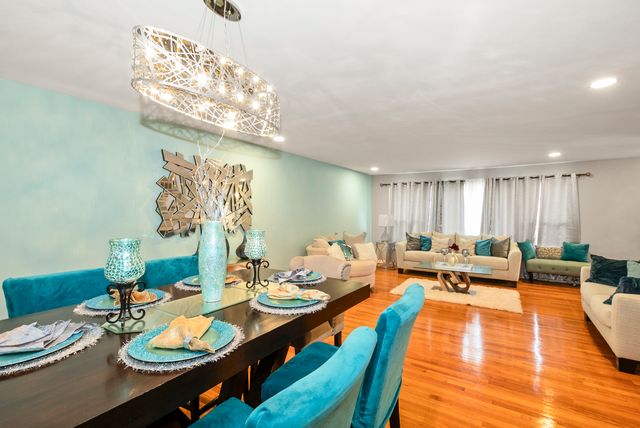 15206 S Ingleside Street, South Holland, IL 60473