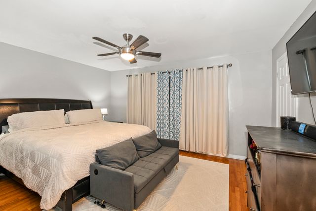 15206 S Ingleside Street, South Holland, IL 60473