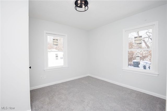 1093 Valdes Avenue, Akron, OH 44320