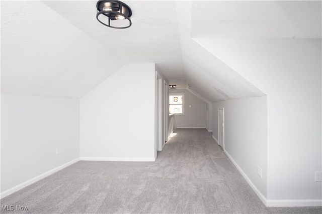 1093 Valdes Avenue, Akron, OH 44320