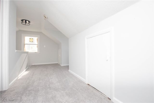 1093 Valdes Avenue, Akron, OH 44320