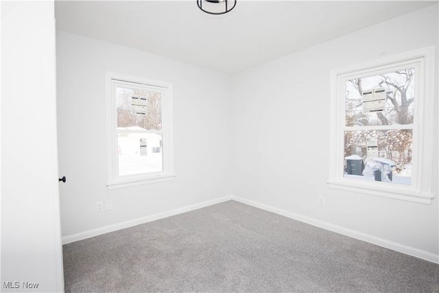 1093 Valdes Avenue, Akron, OH 44320