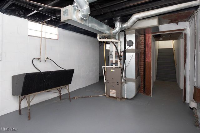 1093 Valdes Avenue, Akron, OH 44320