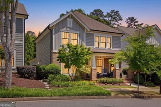 3851 Portland Trail Drive, Suwanee, GA 30024
