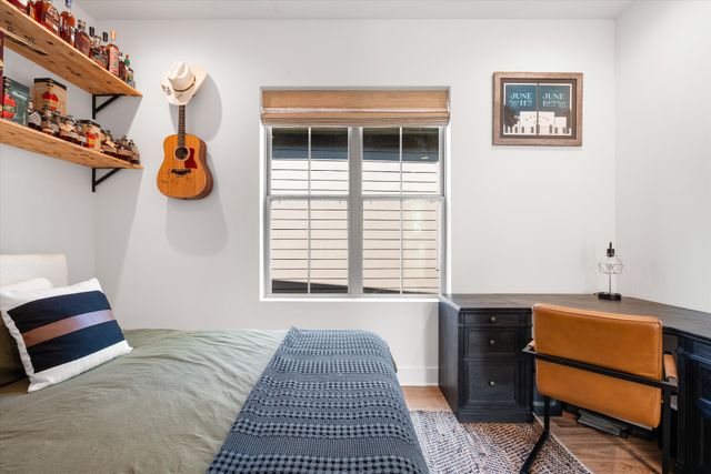 6362A Columbia Ave, Nashville, TN 37209