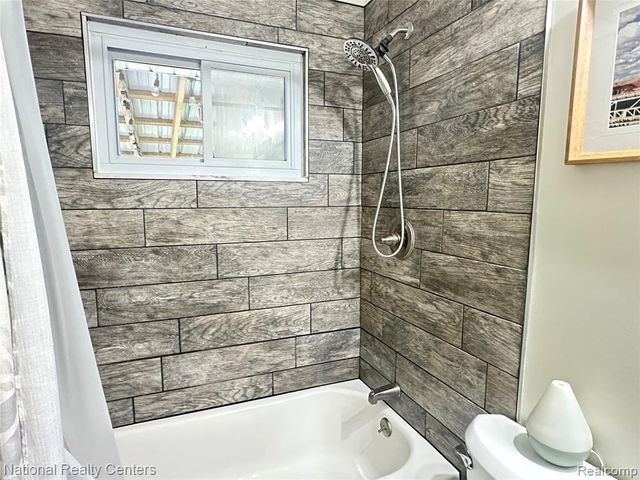 5073 Winston Drive, Swartz Creek, MI 48473