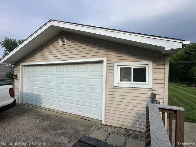 5073 Winston Drive, Swartz Creek, MI 48473