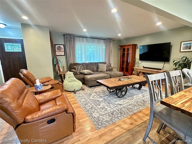 5073 Winston Drive, Swartz Creek, MI 48473
