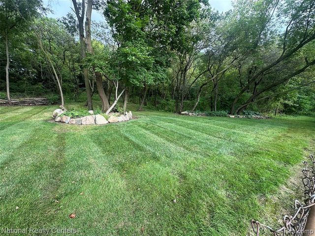 5073 Winston Drive, Swartz Creek, MI 48473