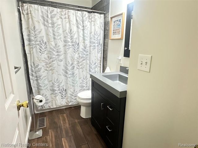 5073 Winston Drive, Swartz Creek, MI 48473