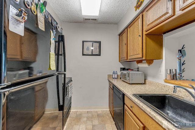 5304 Ravens Crest Drive, Plainsboro, NJ 08536