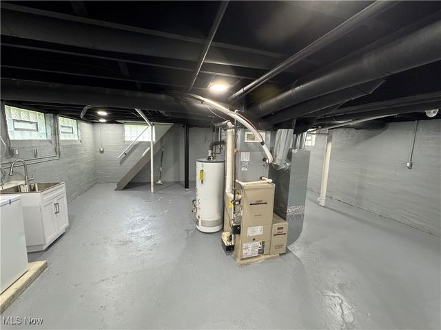 3636 W 127th Street, Cleveland, OH 44111