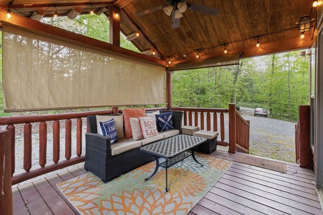 318 Pine Tree Circle, Nancy, KY 42544