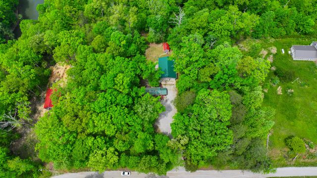 318 Pine Tree Circle, Nancy, KY 42544