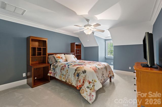 7601 Crossing Ridge Drive, Belews Creek, NC 27009