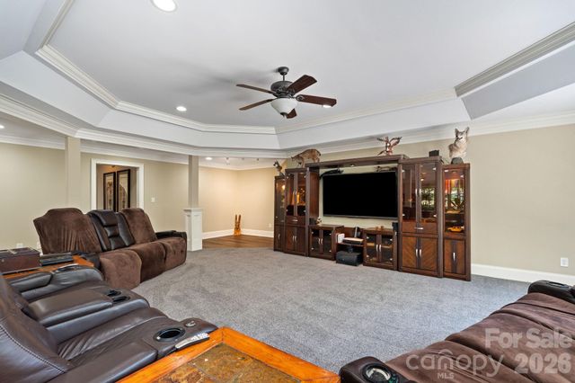7601 Crossing Ridge Drive, Belews Creek, NC 27009